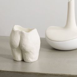 Maison | Anissa Kermiche Bougie Popotin (Blanc)